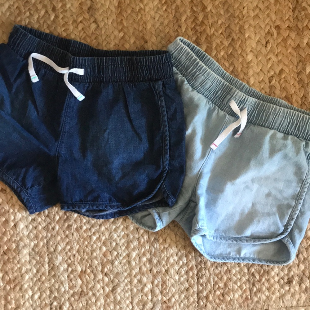 Set of 2 pairs of shorts, size 7 Cat & Jack